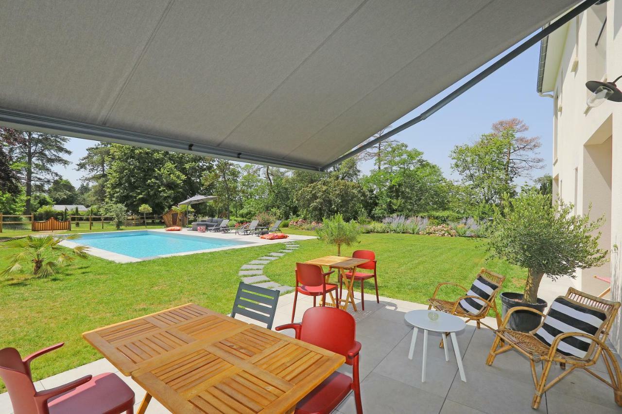 L Esprit Du Clain Chambres D Hotes Bandb De Standing Proches Du Futuroscope Golf Et Lac De St Cyr Naintre Exterior foto