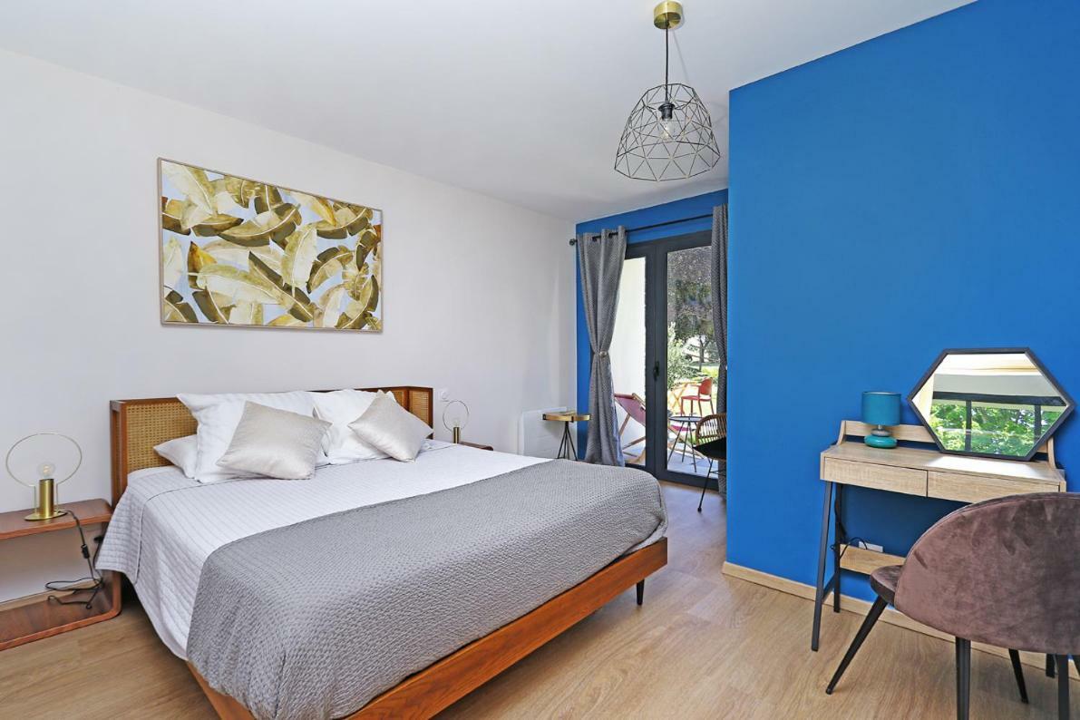 L Esprit Du Clain Chambres D Hotes Bandb De Standing Proches Du Futuroscope Golf Et Lac De St Cyr Naintre Exterior foto